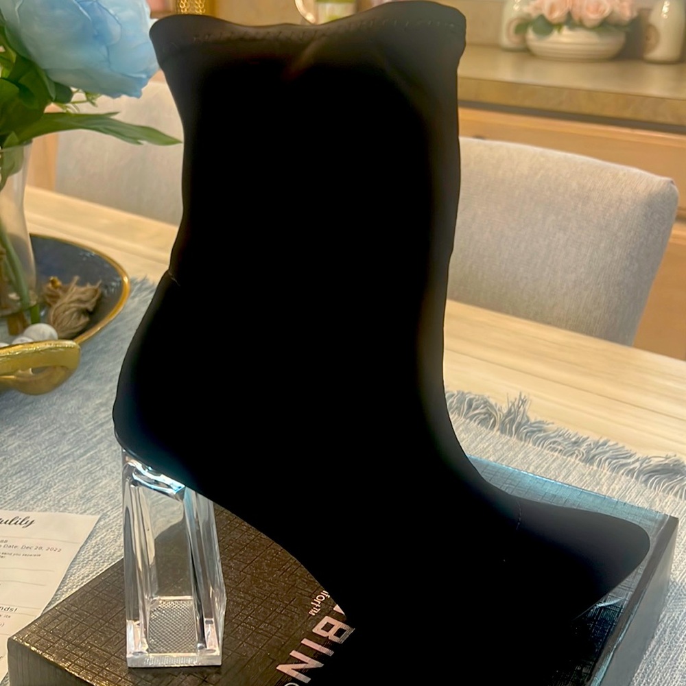 Cape Robin Ankle Boots
